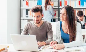 estudiar turismo en barcelona